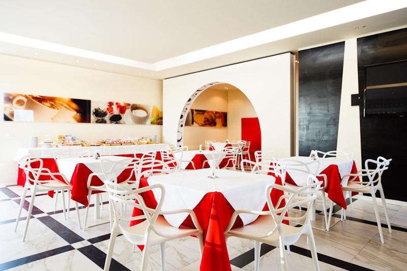 Motel Autosole Vip Castelnuovo Scrivia Restoran fotoğraf