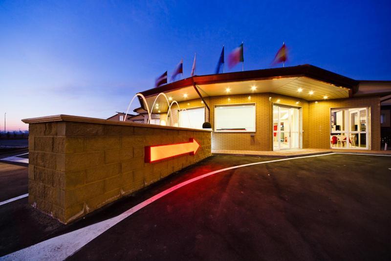 Motel Autosole Vip Castelnuovo Scrivia Dış mekan fotoğraf